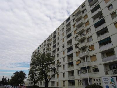 A vendre à Marseille 13010 appartement t4 avec cave
