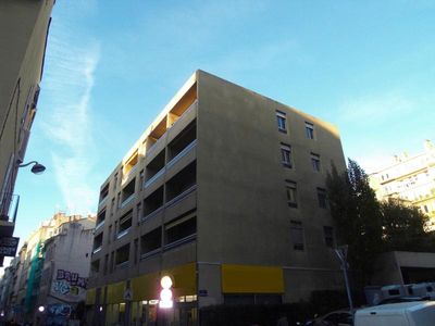 A la vente à Marseille Castellane 13006 appartement T2 de 44 m²