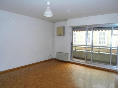 A la vente à Marseille Castellane 13006 appartement T2 de 44 m²