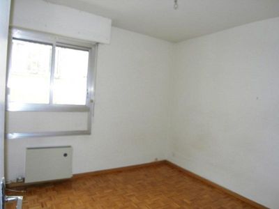 A la vente à Marseille Castellane 13006 appartement T2 de 44 m²