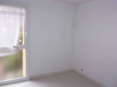 A vendre 13009 MARSEILLE valmont redon  T3 avec place de parking privative