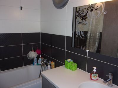 au coeur du village de plan de cuques appartement à vendre de 70 m² avec 2 chambres