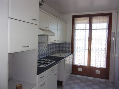 A vendre Appartement 3 pièces avec balcon et cave sur le secteur de Pont de vivaux 13010 Marseille