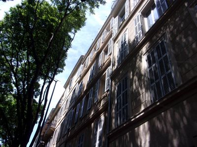 A vendre bel appartement type 5 spacieux et lumineux dans immeuble marseillais Réformés - Libération 13001 Marseille