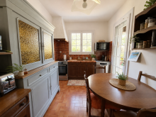 Un écrin de verdure au cœur de Gémenos – Maison avec fort potentiel