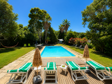 Cassis – Villa avec piscine sur les hauteurs – Viager occupé