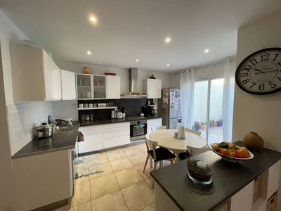 cuisine A vendre Maison avec terrasse et jardin 4 pièces Pont de vivaux 13010 Marseille