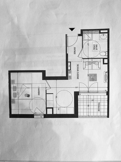 A vendre, résidence neuve, dernière opportunité, appartement 2 pièces 35 m² avec place de parking privative et terrasse 13400 Aubagne
