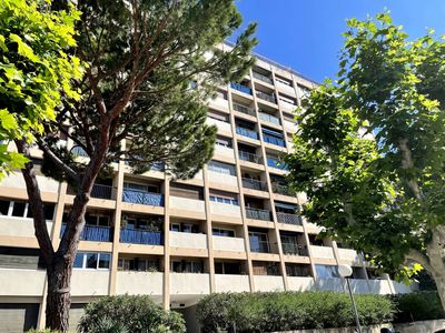 résidence A vendre appartement 4 pièces de 72 m² avec 3 chambres, place de parking privative et loggia Gare de la Blancarde / Saint Pierre 13005 Marseille
