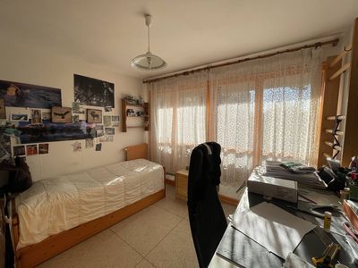 chambre 3 A vendre appartement 4 pièces de 72 m² avec 3 chambres, place de parking privative et loggia Gare de la Blancarde / Saint Pierre 13005 Marseille