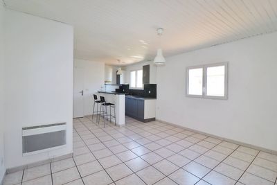A vendre studio en plein coeur du village de Saint Barnabé 13012 Marseille