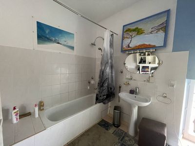 A vendre bastide en pierre d'environ 155 m² avec 4 chambres sur une parcelle de 884 m² 84820 VISAN