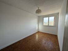 8ᵉ étage avec ascenseur, ce 3 pièces de 64,30 m²