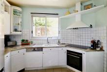 A vendre belle villa de 4 chambres proche du centre du village de plan de cuques (13380)