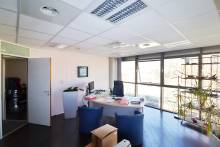  À VENDRE – Ensemble de bureaux professionnels – Marseille 3e – 485,83 m² Carrez