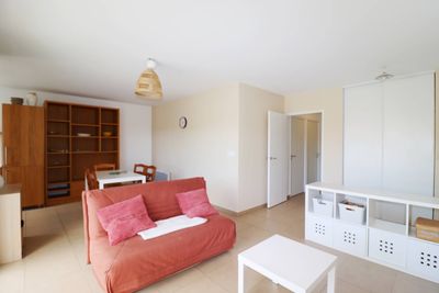 A la vente appartement 3 pièces avec terrasse vue dégagée et garage double 13390 Auriol