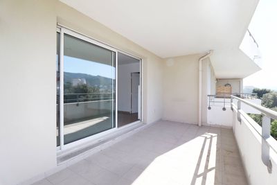 A vendre appartement 4 pièces avec terrasses et garage double en sous sol  Grognarde / La pomme 13011 Marseille