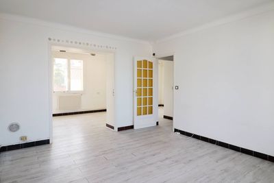 A vendre appartement 3 pièces avec balcon secteur Bon Secours 13005 Marseille