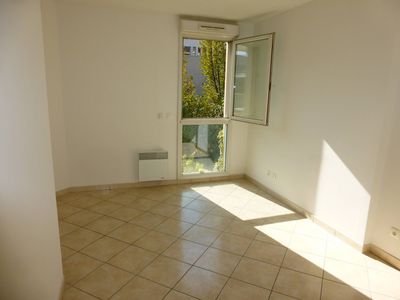 A vendre appartement 3 pièces d'environ 55 m² avec terrasse de 29 m² et place de parking privative entre Saint Jean du désert et la Fourragère 13012 Marseille