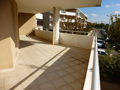 A vendre appartement 3 pièces d'environ 55 m² avec terrasse de 29 m² et place de parking privative entre Saint Jean du désert et la Fourragère 13012 Marseille