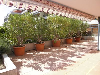 terrasse A vendre logement occupé dans résidence de standing 3 pièces de 66 m2 avec terrasse de 73 m3 Bois Luzy 13012 Marseille