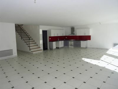 Maison de ville de 142 m² à vendre à Marseille 13012, Saint Julien, garage triple