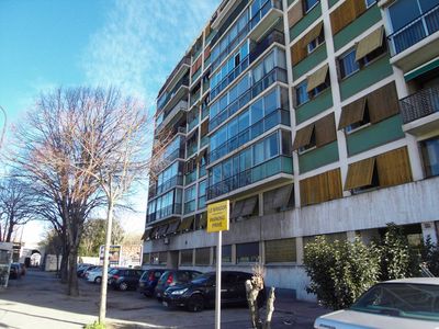 IMMEUBLE - A vendre appartement 3 pièces 70 m² Rabateau 13010 Marseille