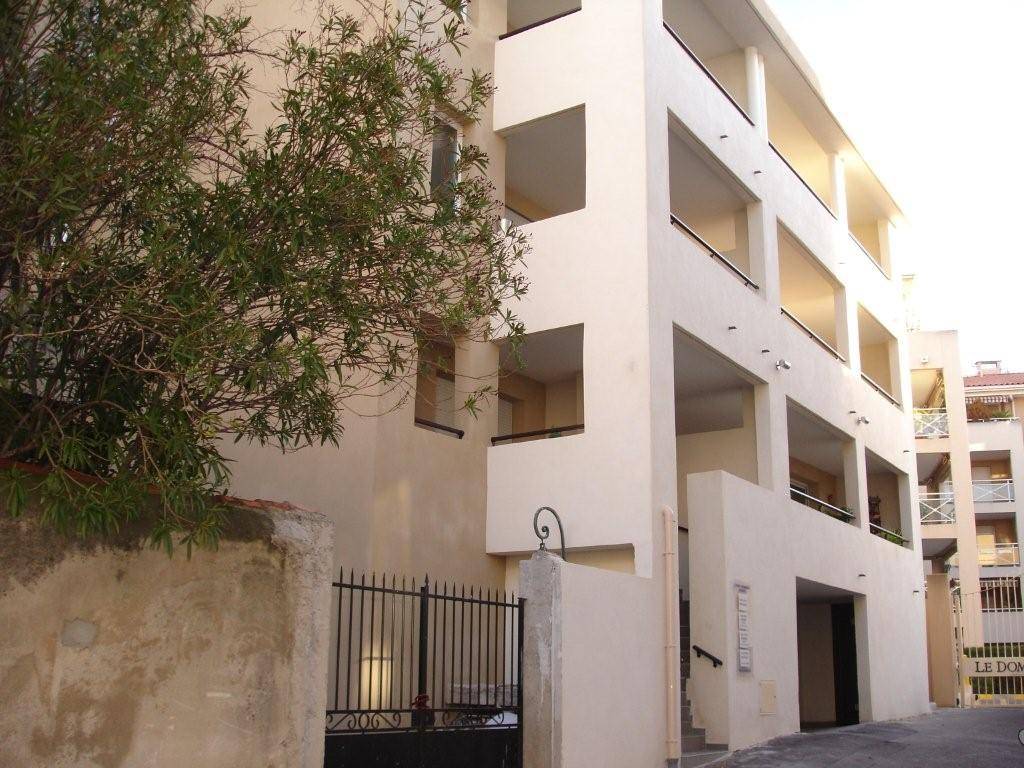 LPArking5VM   A louer place de parking Saint Barnabé centre 13012 Marseille