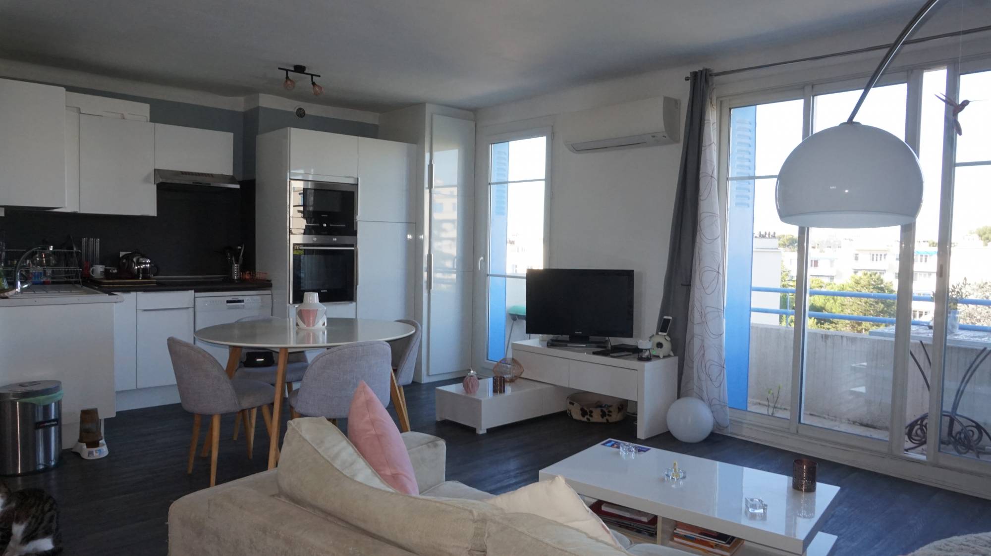 Location type 3 55 m² avec balcon dernier étage Saint Barnabé 13012 Marseille