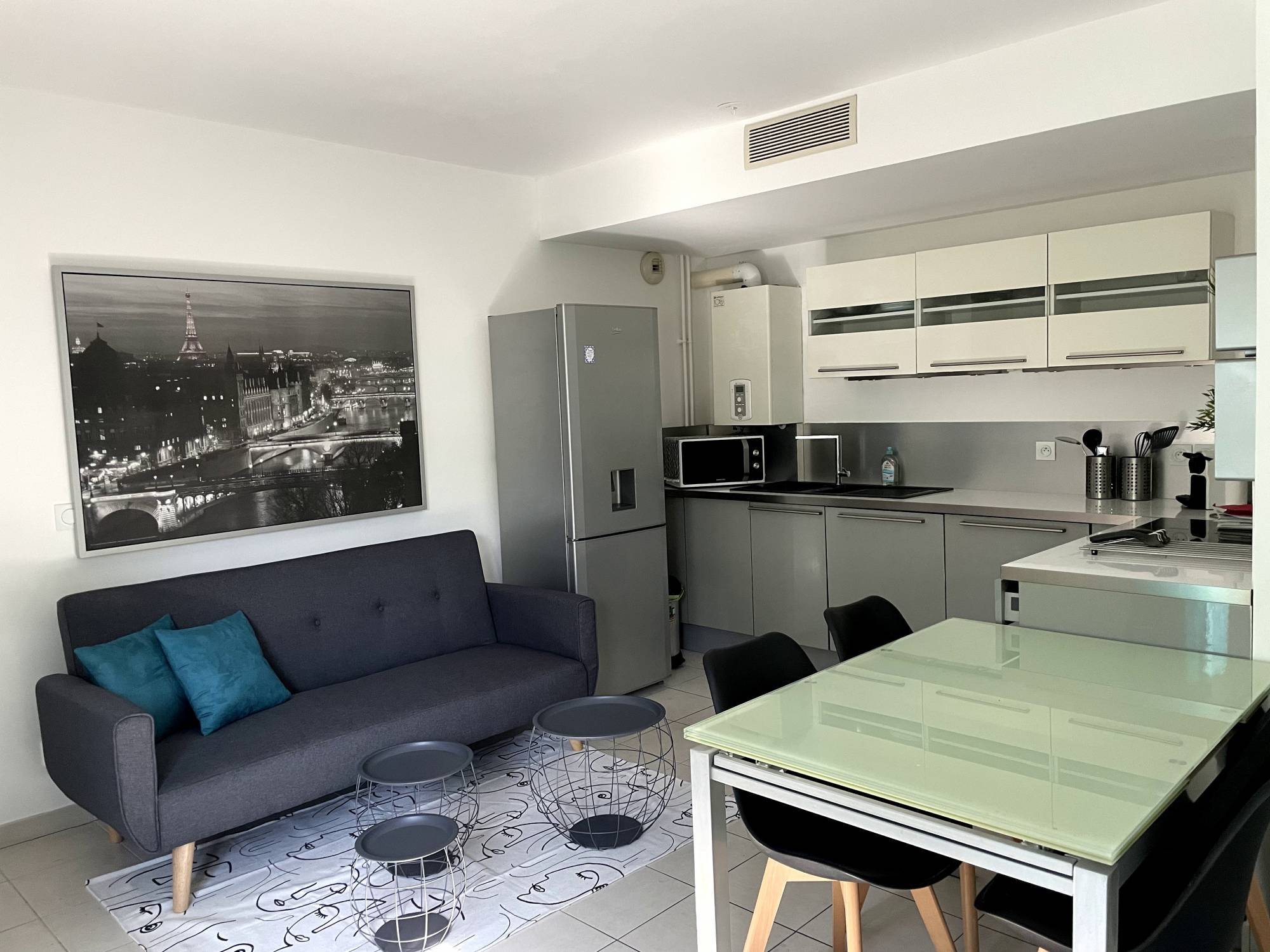 A louer appartement 2 pièces meublé de 41.5 m² en rdc 13012 Marseille 