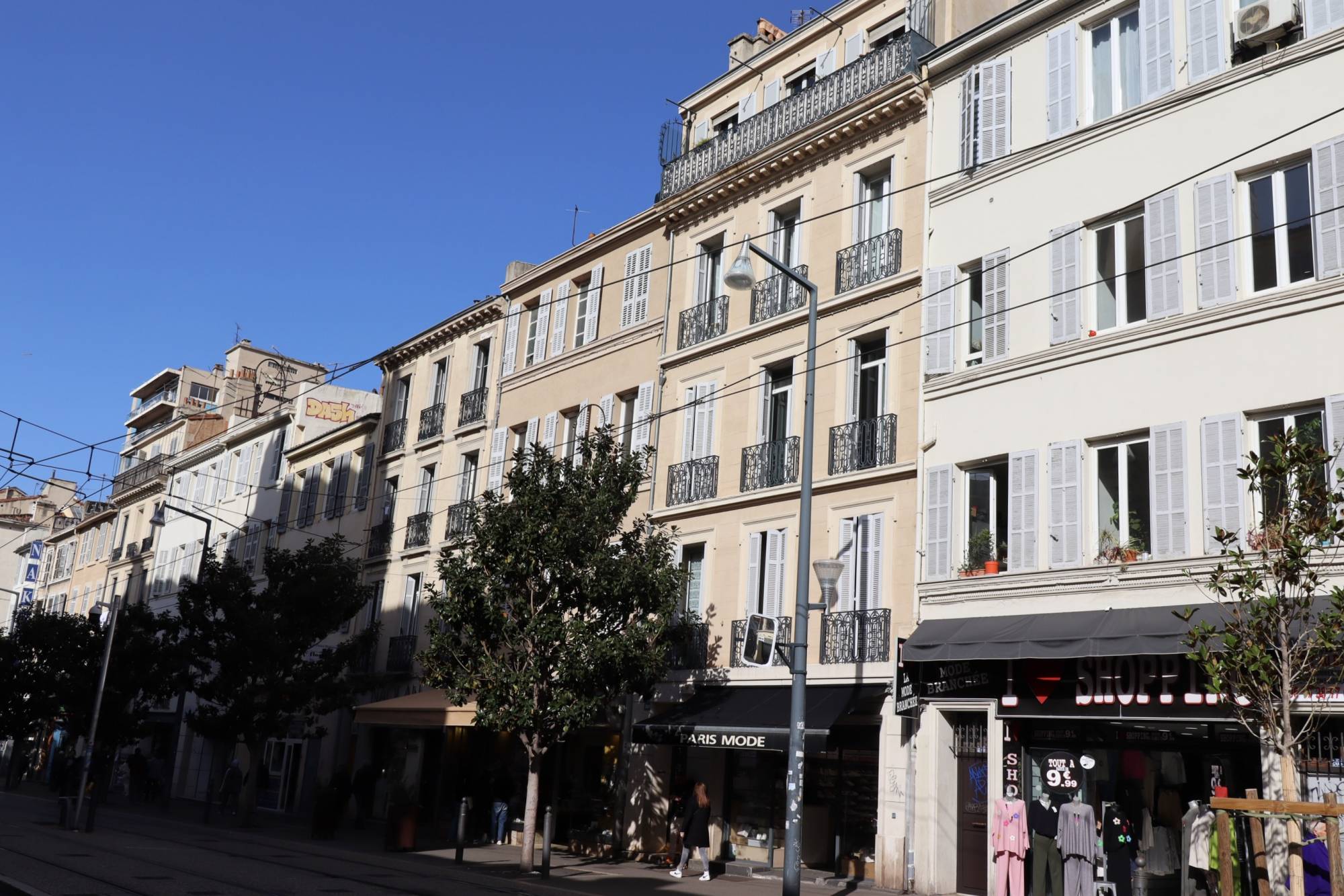 A vendre bel appartement entièrement rénové, Castellane 13006 Marseille 