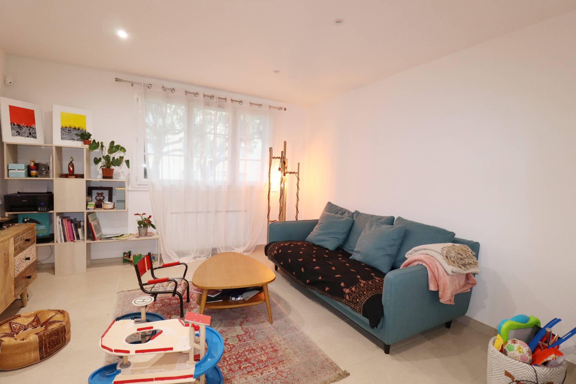 A louer appartement 3 pièces de 57 m² en rdc Saint Barnabé / Bois Luzy 13012 Marseille 