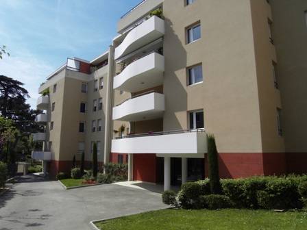 résidence de standing A louer appartement 3 pièces de 66 m² avec terrasse et jardin Saint Barnabé 13012 Marseille 