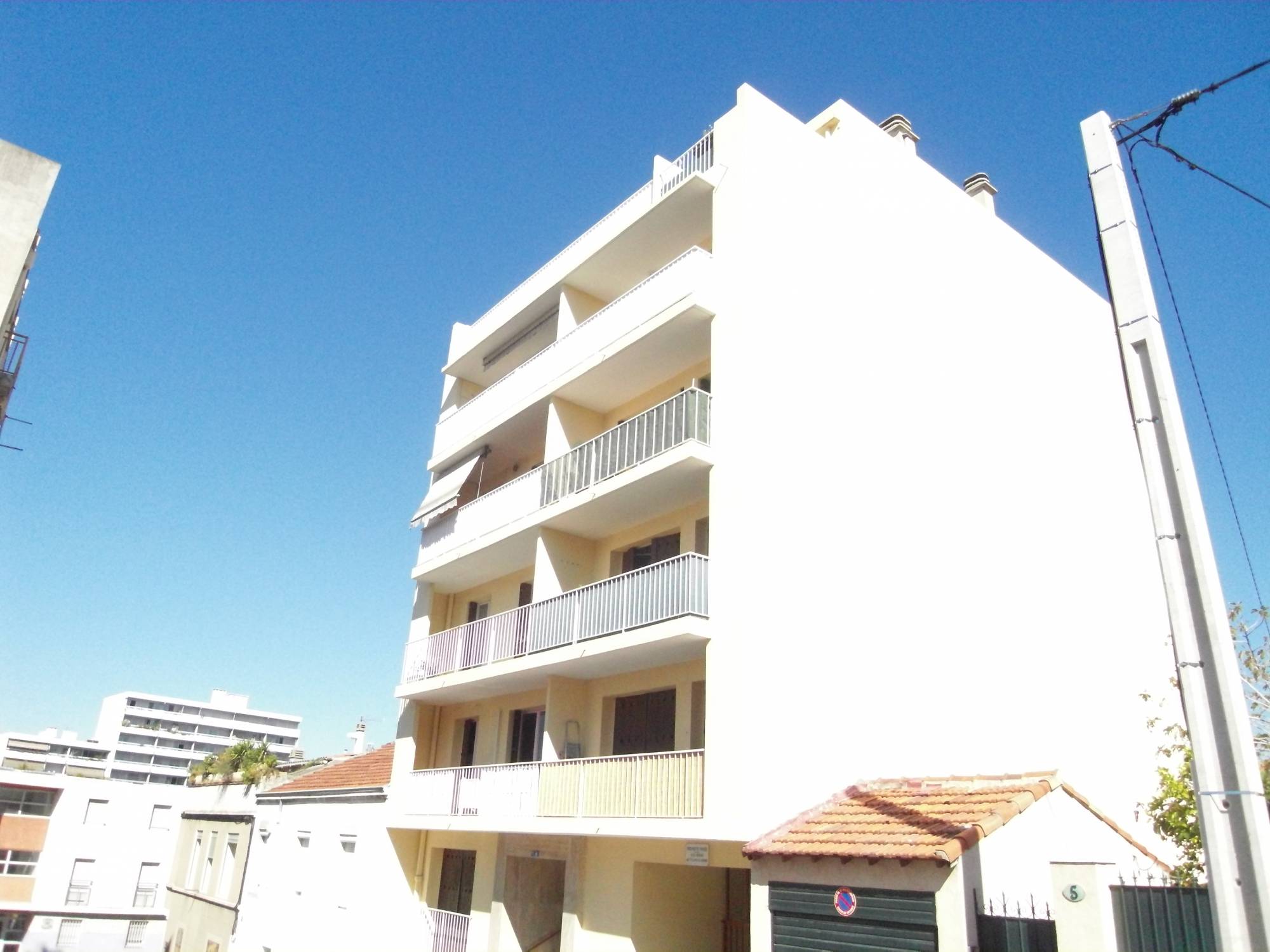 A location type 3 de 69 m² situé entre le village des Chartreux et du Bas de Montolivet 13004 Marseille
